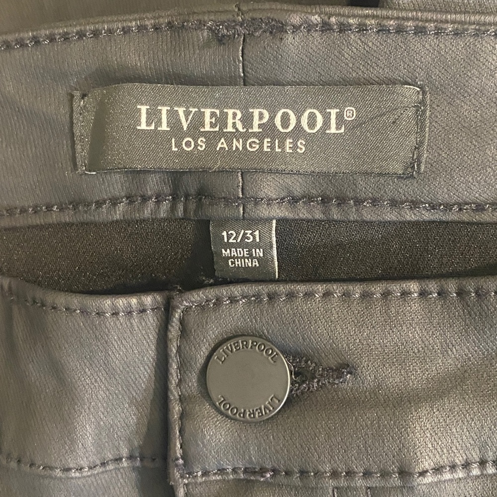 LIVERPOOL Hannah Crop Flare Coated Jean Pants MSRP $109 Women's Size 12/31 - Picture 7 of 9